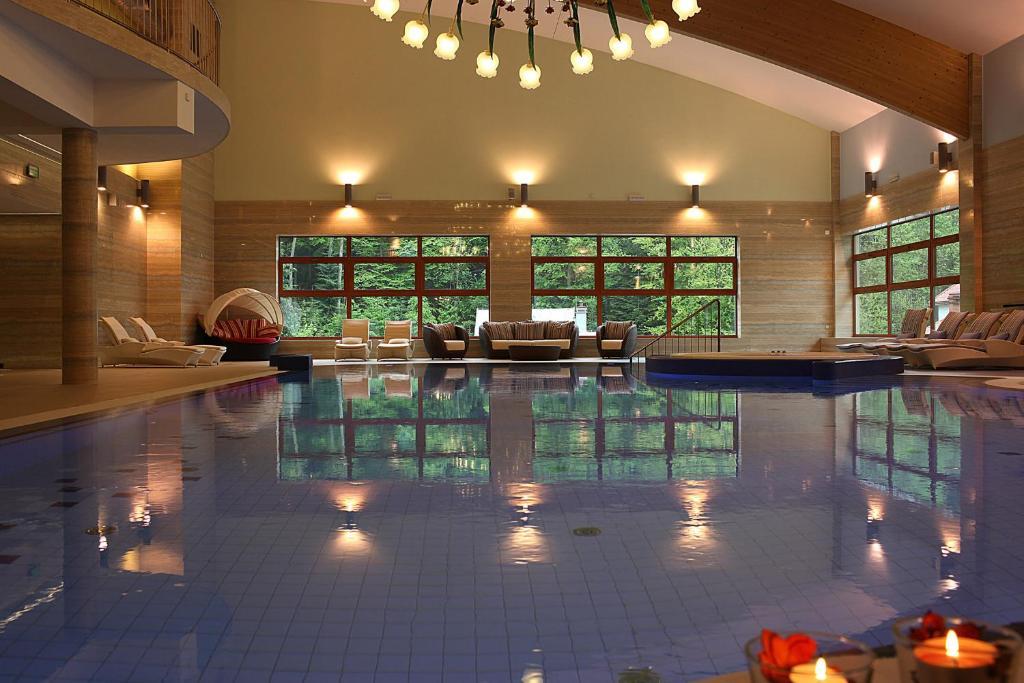 Hotel Mercure Krynica Zdroj Resort&Spa Buitenkant foto